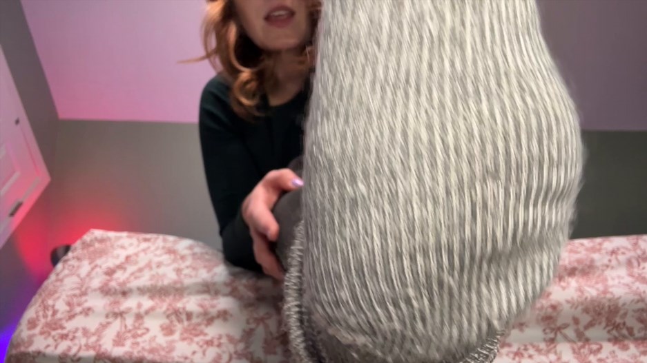 SneezeGoddess – Layers of Hot Socks for My Foot Cuck